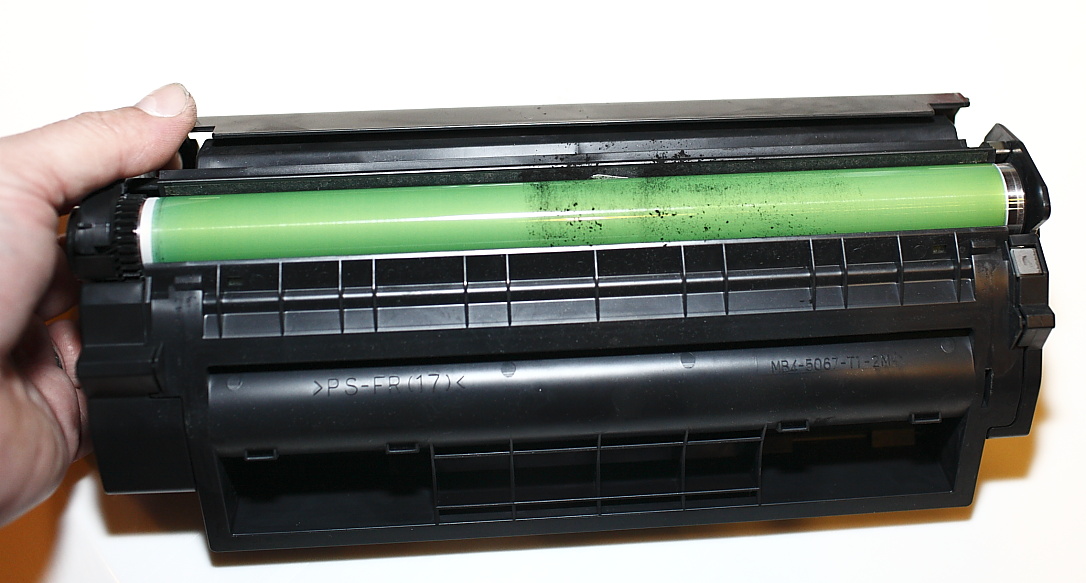 Des traces de toner sur votre feuille de papier, que faire?