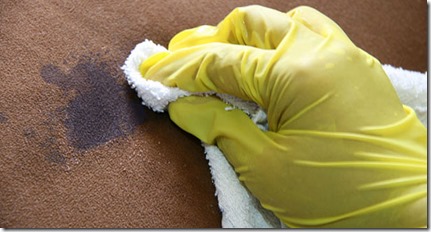 Comment nettoyer une tache d’encre sur votre moquette